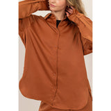 BUTTON-UP RELAXED OVERSIZED SHIRT: CHOCOLATE