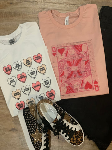 Queen of Hearts graphic tee