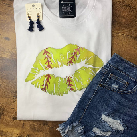 Softball lips graphic tee